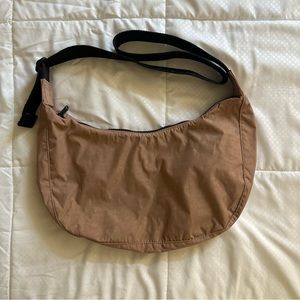 Baggu Medium Nylon Crescent Bag